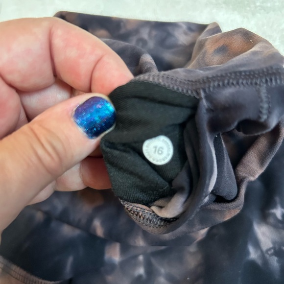 Lululemon Align Crop 21" Diamond Dye Graphite Grey Pink Pastel size 16 - Picture 6 of 8